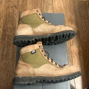 Danner Boots-Light ii, 6", goretex lined. Mens size 9. Color is brown